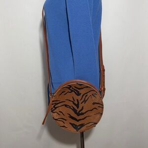 Madewell The Simple Circle Crossbody Bag Handbag Purse Calf Hair Tiger Print